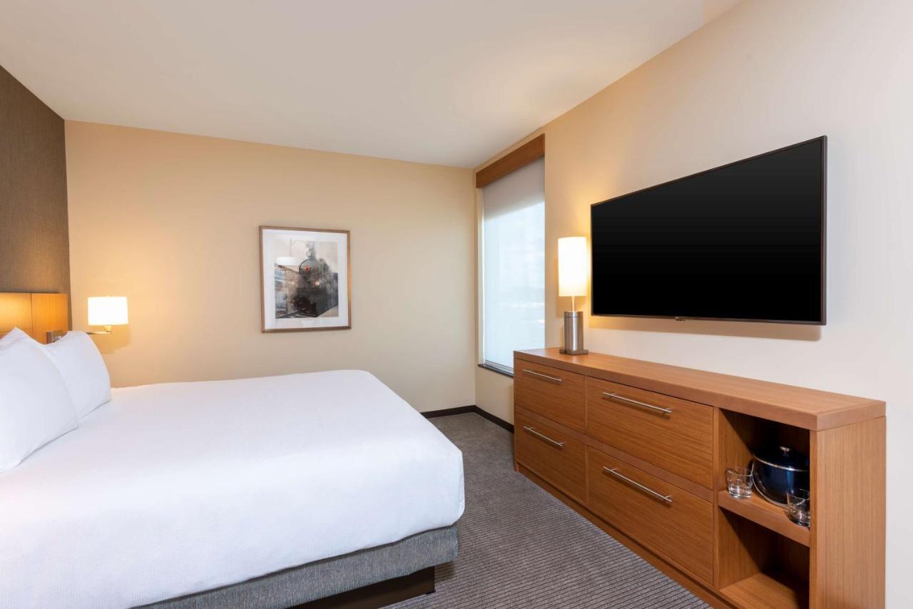 Hyatt Place Flint/Grand Blanc Zewnętrze zdjęcie