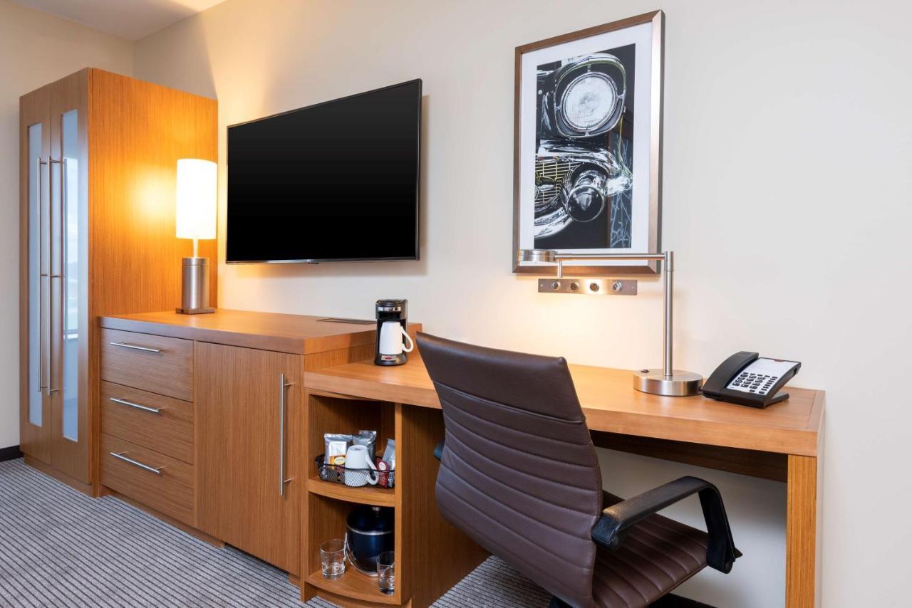 Hyatt Place Flint/Grand Blanc Zewnętrze zdjęcie