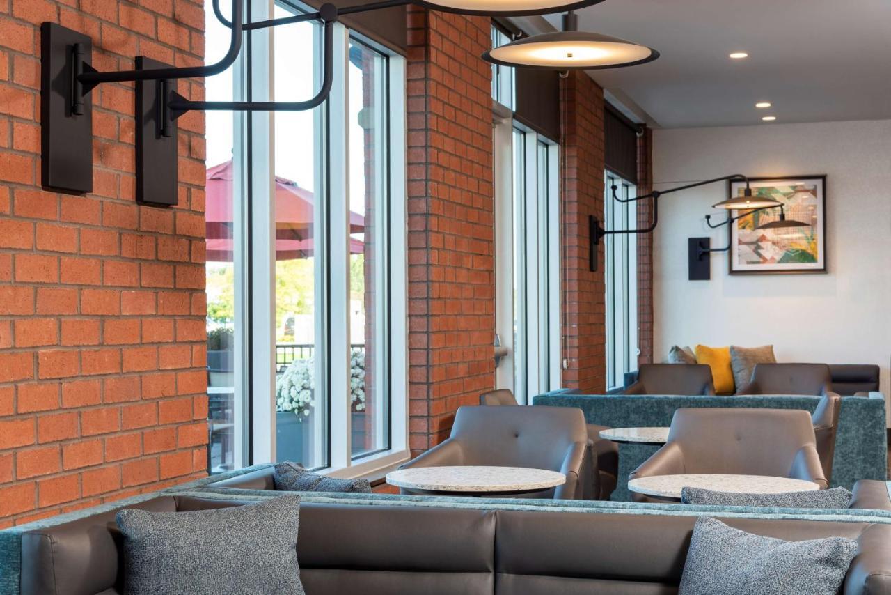 Hyatt Place Flint/Grand Blanc Zewnętrze zdjęcie