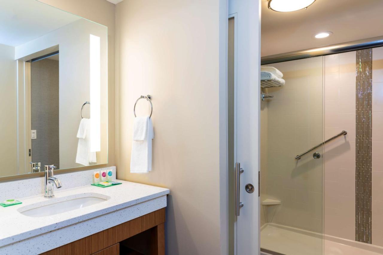 Hyatt Place Flint/Grand Blanc Zewnętrze zdjęcie